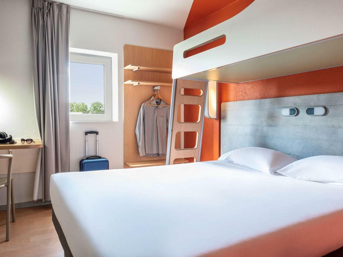 ไอบิส บัดเจ็ต กรีญี ซองทร์ Hotel กริญี ภายนอก รูปภาพ