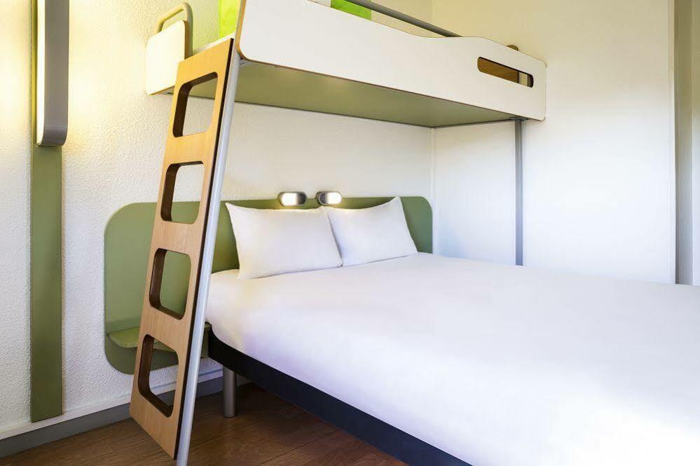 ไอบิส บัดเจ็ต กรีญี ซองทร์ Hotel กริญี ภายนอก รูปภาพ